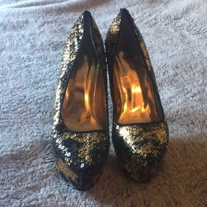 Black and Gold Pumps